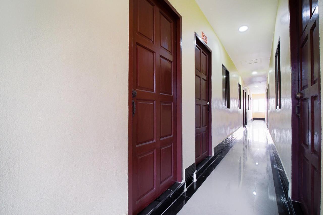 Khanidta Hotel 2*